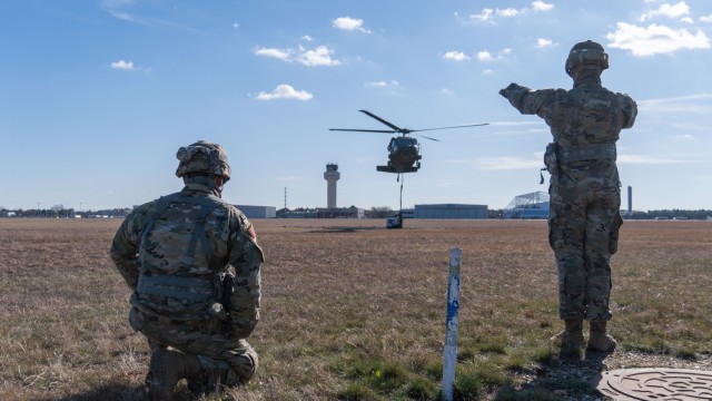 New York National Guard conducts sling-load training