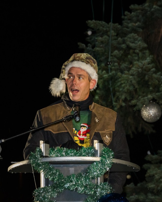 WIESBADEN, Germany -- U.S. Army Garrison Wiesbaden Command Sgt. Maj. Christopher Truchon says, "Our community is really lighting up the holidays this year." He announced the winners of the neighborhood decorating contest Dec. 4 during the virtual...