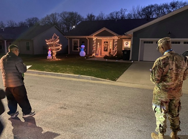 RIA celebrates 159th tree lighting