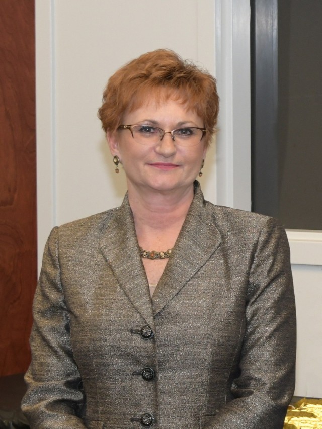 After more than three decades of federal service, Marsha Bailey, U.S. Army Aviation and Missile Command Logistics Center utility directorate director, has decided to retire.