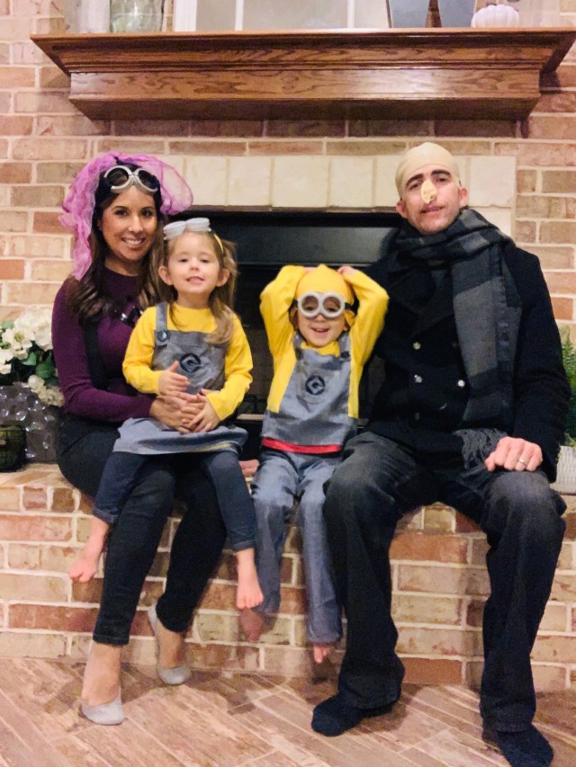 Sgt. 1st Class Jacob Wallace, right, 504th Expeditionary Military Intelligence Brigade, and his wife Maria Wallace, left, post for a family photo with their two children, Oct. 2020, Fort Hood Texas. Wallace was previously a human resources specialist, and now is a career counselor. (Courtesy photo)