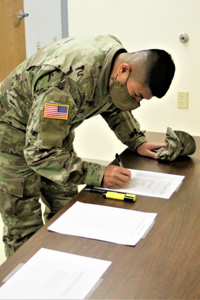 2020-21 Cold-Weather Operations Course training season starts at Fort ...