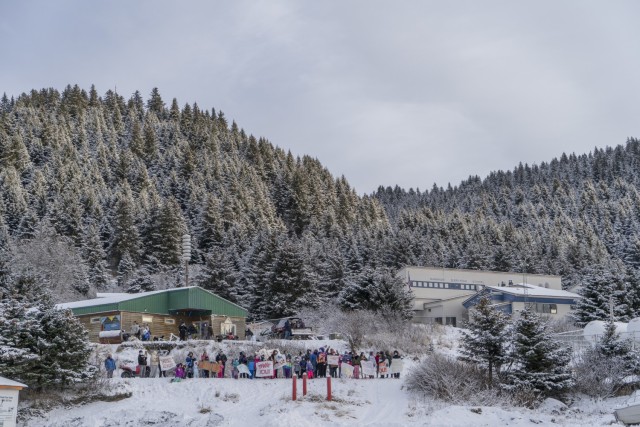 Alaska Guard&#39;s Op Santa delivers gifts to remote villages