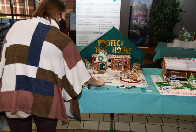 USAACE announces command gingerbread house contest winners
