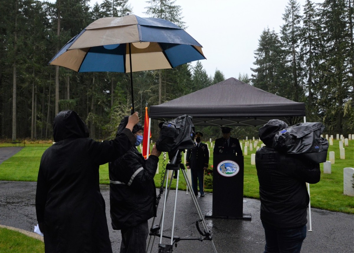 JBLM honors the fallen during virtual Wreaths Across America event