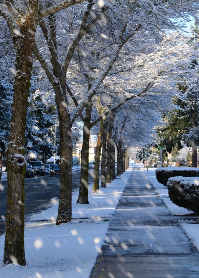 JBLM stays connected despite winter weather