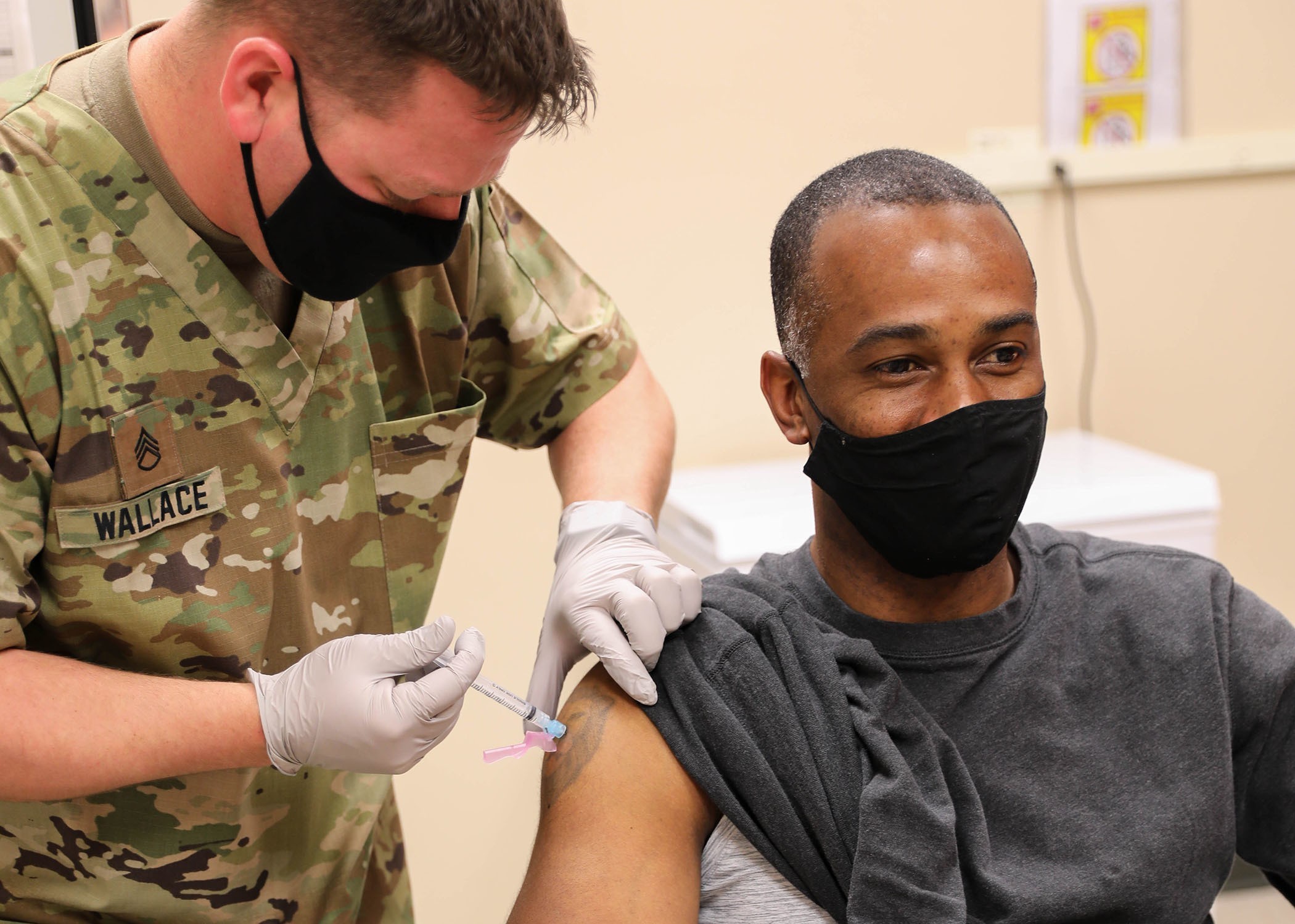 Kentucky National Guard troops get vaccinated | Article | The United ...