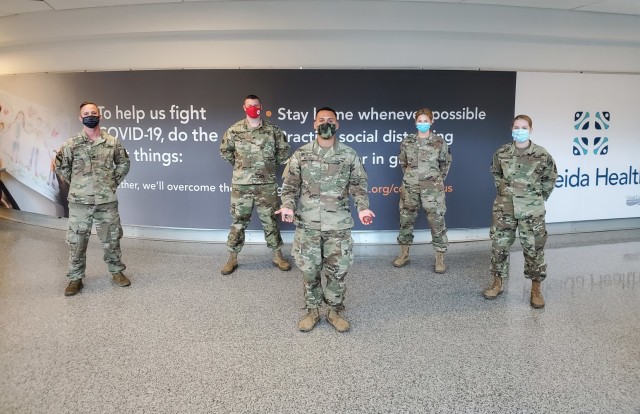 NYNG Soldier aids stranded family during holiday travels