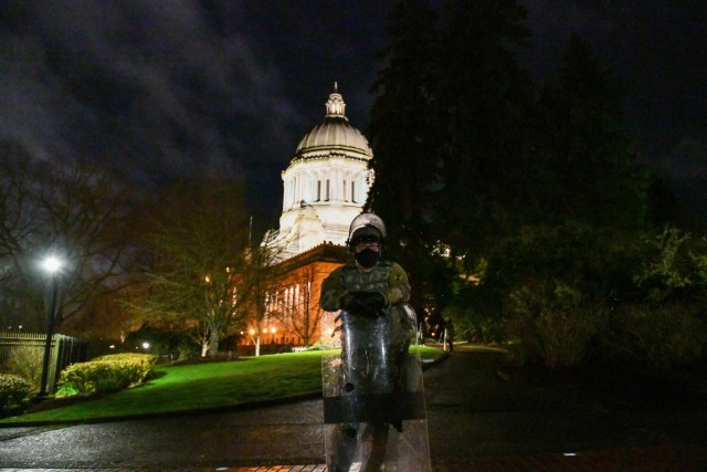 Washington National Guard provides security to State Capitol following unrest