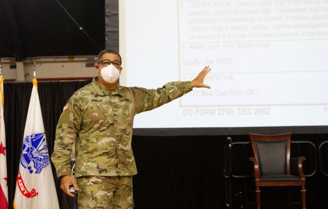Guard's judge advocates brief Soldiers and Airmen in DC