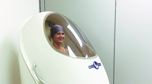 Here I, Marie Pihulic, sit inside a Bod Pod Feb. 2 at the Army Wellness Center. The Bod Pod accurately measures a person’s body fat composition using air displacement. I received my results as a baseline measurement in my fitness goal of gaining muscle mass.
