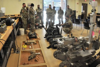 Future sustainers acquire robotics knowledge during phase 1 of EOD Specialist Course