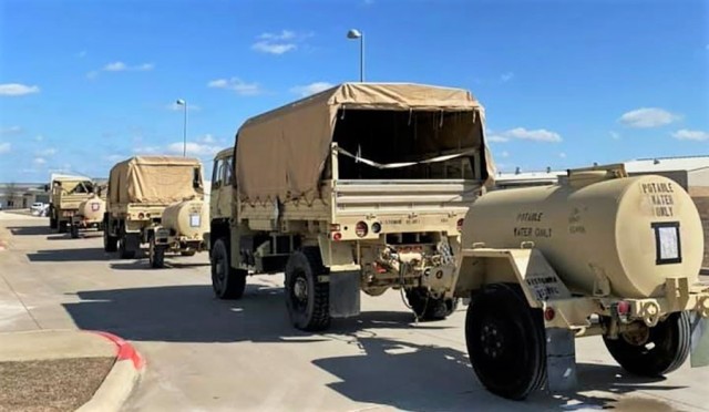Army Sustainers provide water support to local community