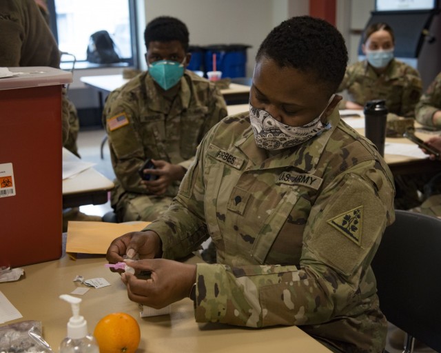 Connecticut Guard medics attend vaccination training