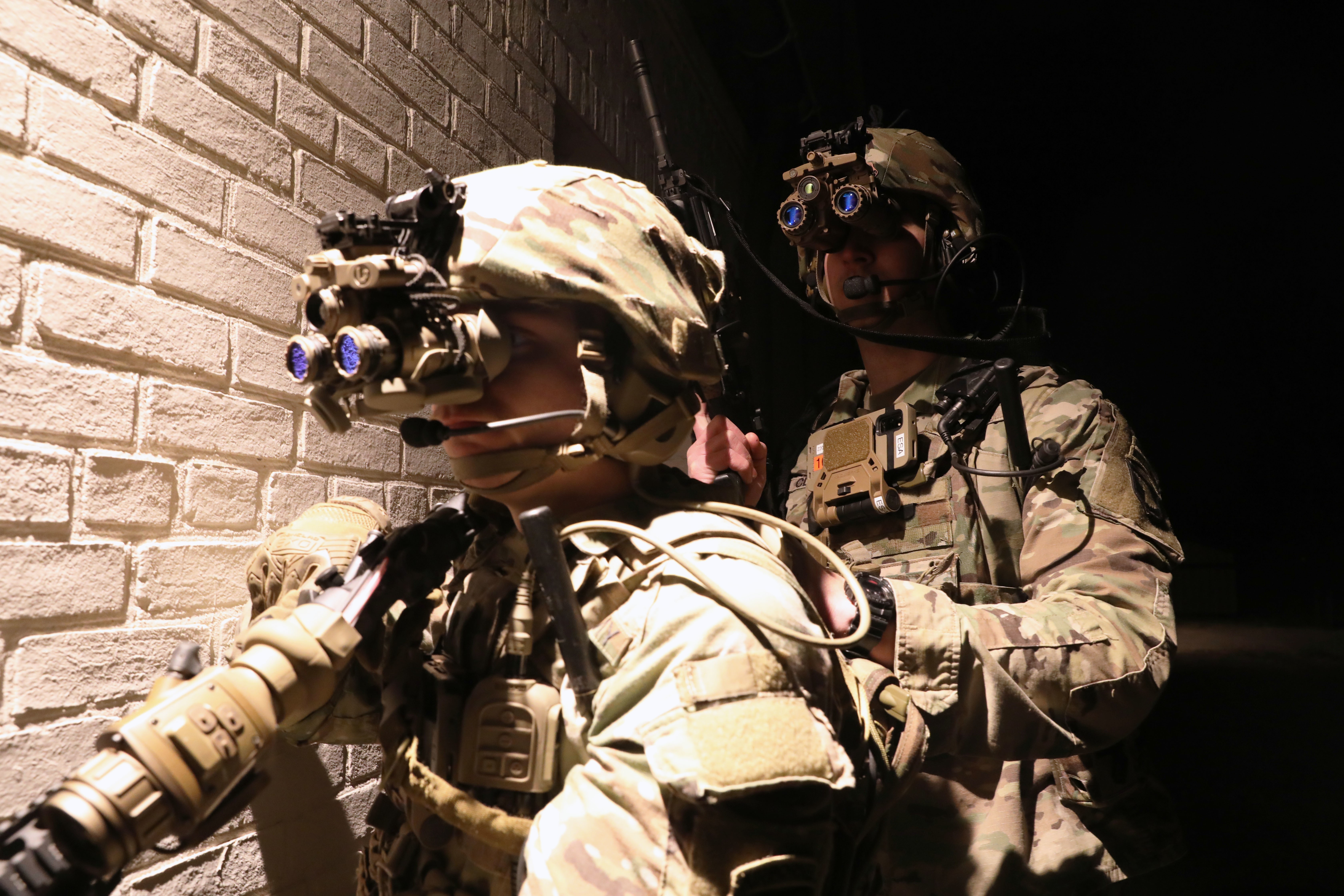 Integrated technology takes night vision to a new level | Article | The  United States Army