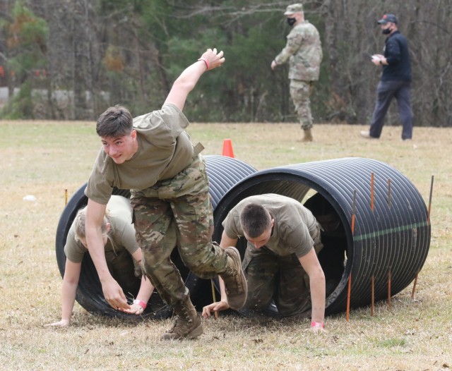 Cadets from Ozark High School compete in the Physical Team Test during the Army JROTC Raider Nationals Feb. 27 at the Gerald Lawhorn Scouting Base in Molena, Georgia. The competition allowed cadets from across the country to compete against teams in various physical challenges. (Photo by Michael Maddox, Cadet Command Public Affairs)