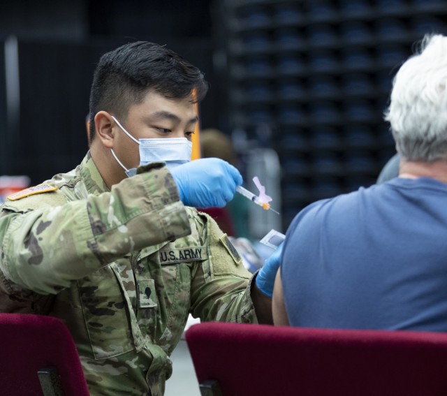 Oklahoma National Guard assists with COVID-19 vaccinations