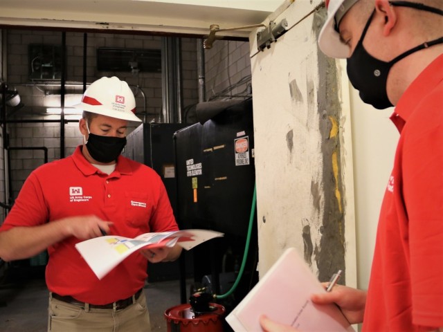 A multidisciplinary team from the Norfolk District, U.S. Army Corps of Engineers, joined the Federal Emergency Management Agency in an assessment of a local site for conversion into a federally supported community vaccination center, Norfolk,...