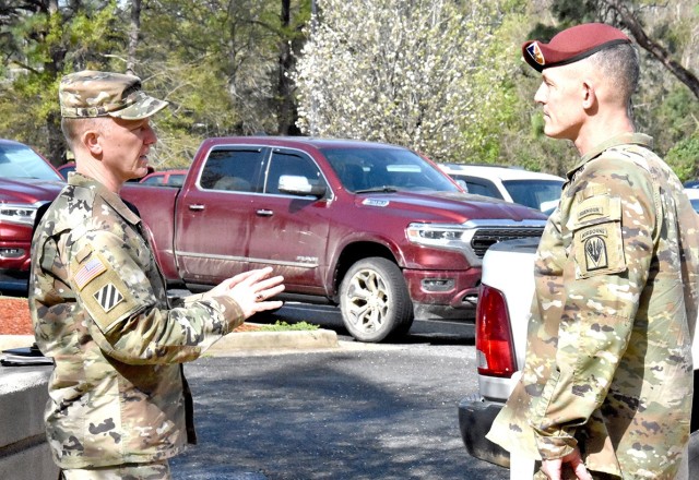 Brig. Gen. Andrew Hilmes, commanding general, U.S. Arny Combat Readiness Center and director of Army Safety (left), discuss drivers training issues with Brig. Gen. Davis S. Doyle, commanding general, Joint Readiness Training Center and Fort Polk...