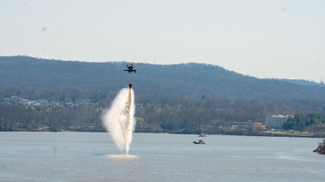 NY National Guard helicopter crews train to fight fires over the Hudson River