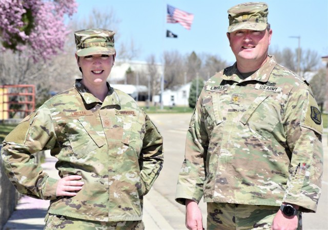 Siblings serve in Idaho Guard