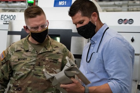 TACOM Commanding General pushes modernization, workforce development |  Article | The United States Army