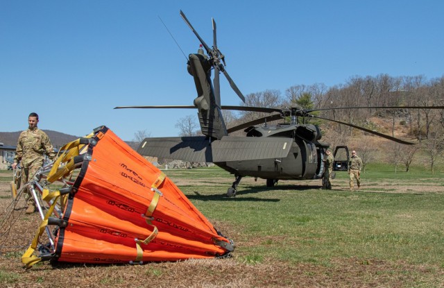 NY National Guard helicopter crews train to fight fires over the Hudson River