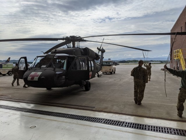 Tenn. National Guard aircrew rescues stroke victim