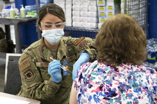 Oregon National Guard supports COVID vaccinations statewide