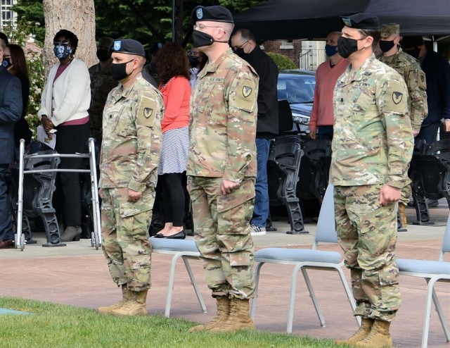 902nd Contracting Battalion welcomes new commander 