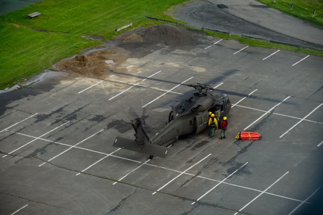 NYNG, Forest Rangers train for helicopter firefighting