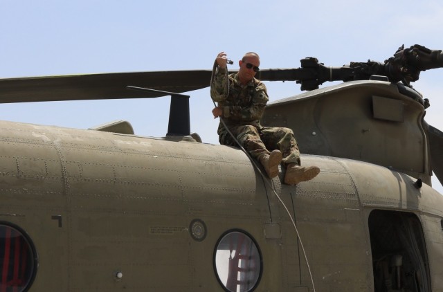 Soldiers shave their heads to support battle buddy&#39;s sister