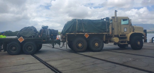 599th Trans. Bde. monitors USMC ammo offload at West Loch