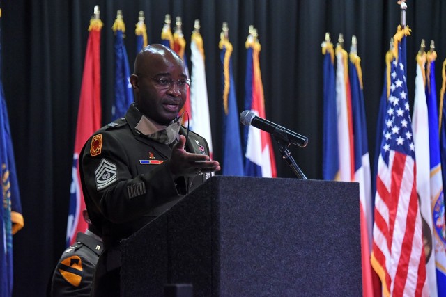 Command Sgt. Maj. Finis A. Dodson, U.S. Army Space and Missile Defense Command command sergeant major, speaks during a commissioning ceremony for the University of North Alabama’s ROTC battalion, May 7. (U.S. Army photo by Carrie David Campbell)