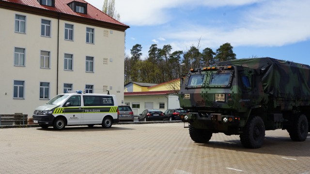 USAG Ansbach served as a DEFENDER-Europe 21 Convoy Support Center on Barton Barracks as a location for refueling operations and minor vehicle maintenance. The Bundeswehr Feldjägerregiment 3 displayed this host nation support to U.S. Army Garrison (USAG) Ansbach May 5, 2021 by escorting seven convoy serials transitioning from Baumholder to Amberg on the way to their final training location.