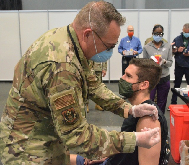 NY National Guard continues staffing COVID vaccination sites