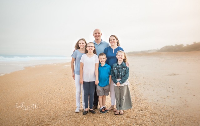 Lt. Col. Justin Harper, Jenny Harper and their four children.