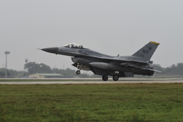 A U.S. Air Force F-16 Fighting Falcon from the 80th Fighter Squadron “Juvats” lands following a routine training flight at Kunsan Air Base, Korea, Aug. 28, 2019. The 8th Fighter Wing is responsible for conducting air-to-ground and air-to-air missions in the 45 F-16s assigned to the wing.