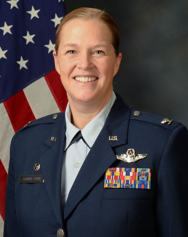 62nd Airlift Wing welcomes new commander June 15