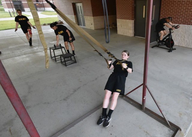 Trainees assigned to Company C, 35th Engineer Battalion, perform exercises tailored to the limitations of their short-term injury profiles. A new program at Charlie Company is helping trainees stay fit while they heal.
