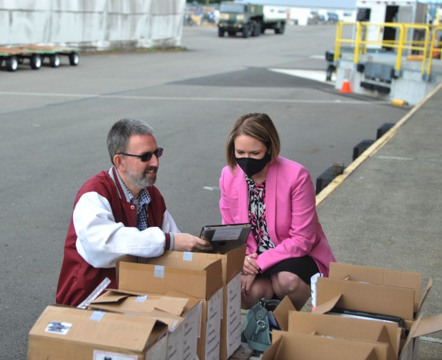 From student to donor: 446th AW member orchestrates nearly 100 iPads for local elementary school