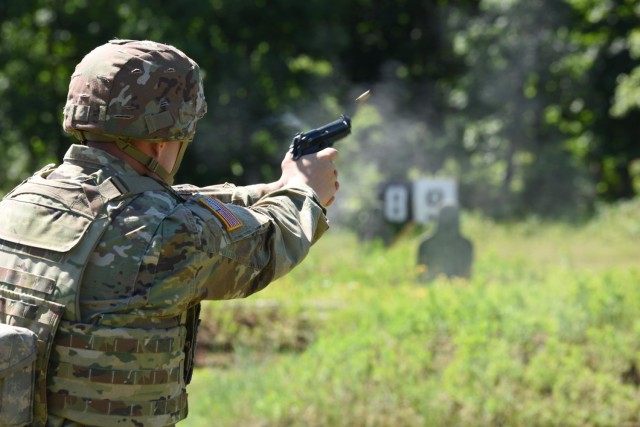 Michigan Army Guard military police conduct annual training