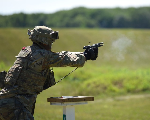 Michigan Army Guard military police conduct annual training