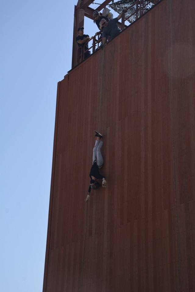 Rappelling