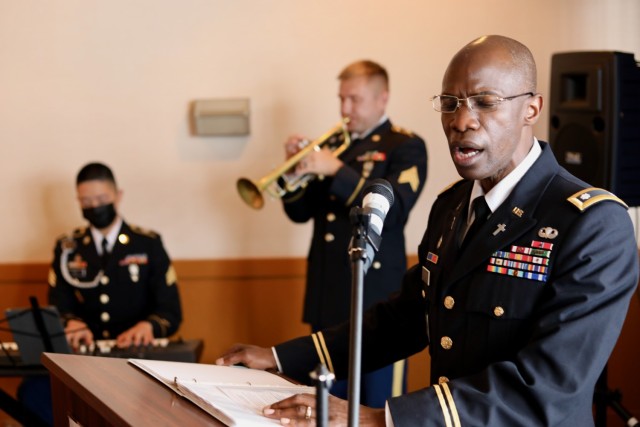 U.S. Army community in Kure bids farewell to beloved employee