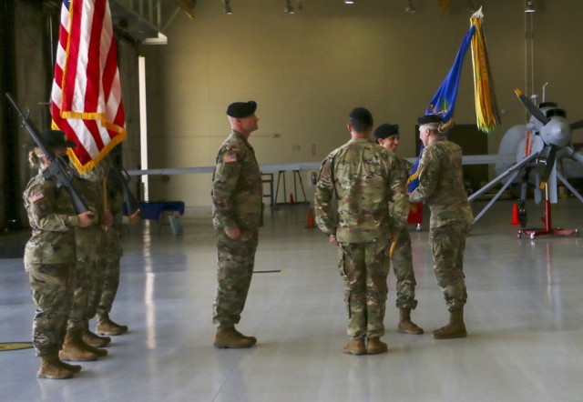 Regulator battalion changes command at Libby Army Airfield