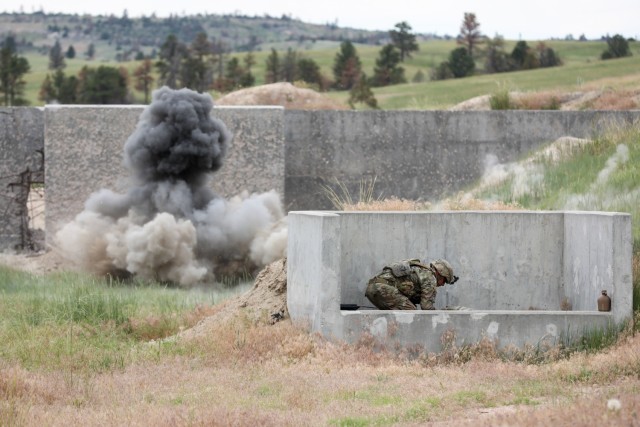 South Dakota Army National Guard Soldiers with the 211th Engineer Company train on the grenade range during the Golden Coyote exercise in Guernsey, Wyo., June 19, 2021. (U.S. Army National Guard photo by Sgt. Tyler O’Connell)