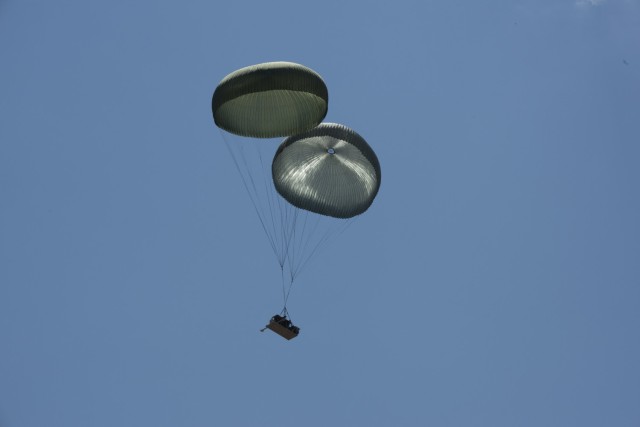 82nd Airborne Soldiers airdrop test new Infantry Squad Vehicle at Ft ...