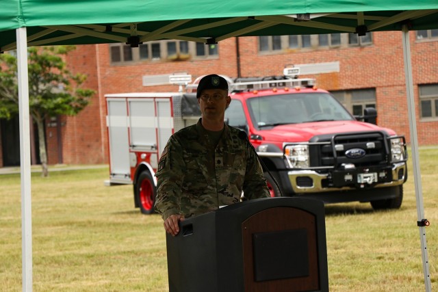 Garrison Commander Lieutenant Colonel Trent Colestock speaks at the Change of Command and Change of Responsibility ceremony