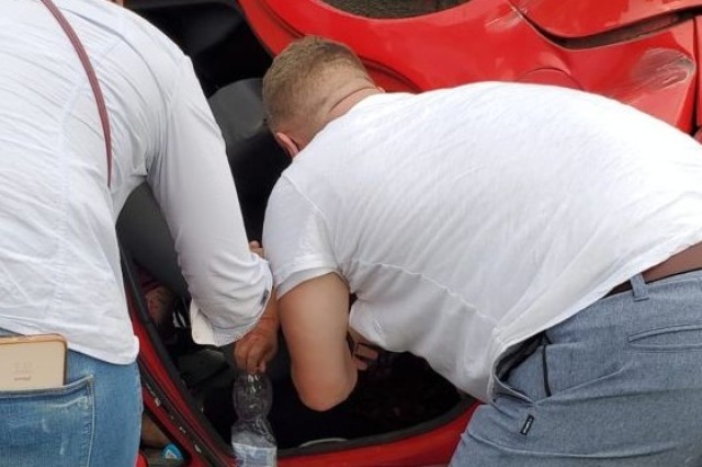 American military members first to help at autostrada crash